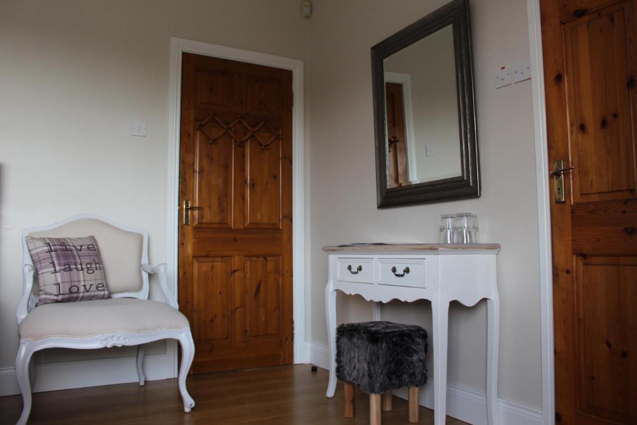 O' Sullivan'S B & B Killarney Room photo